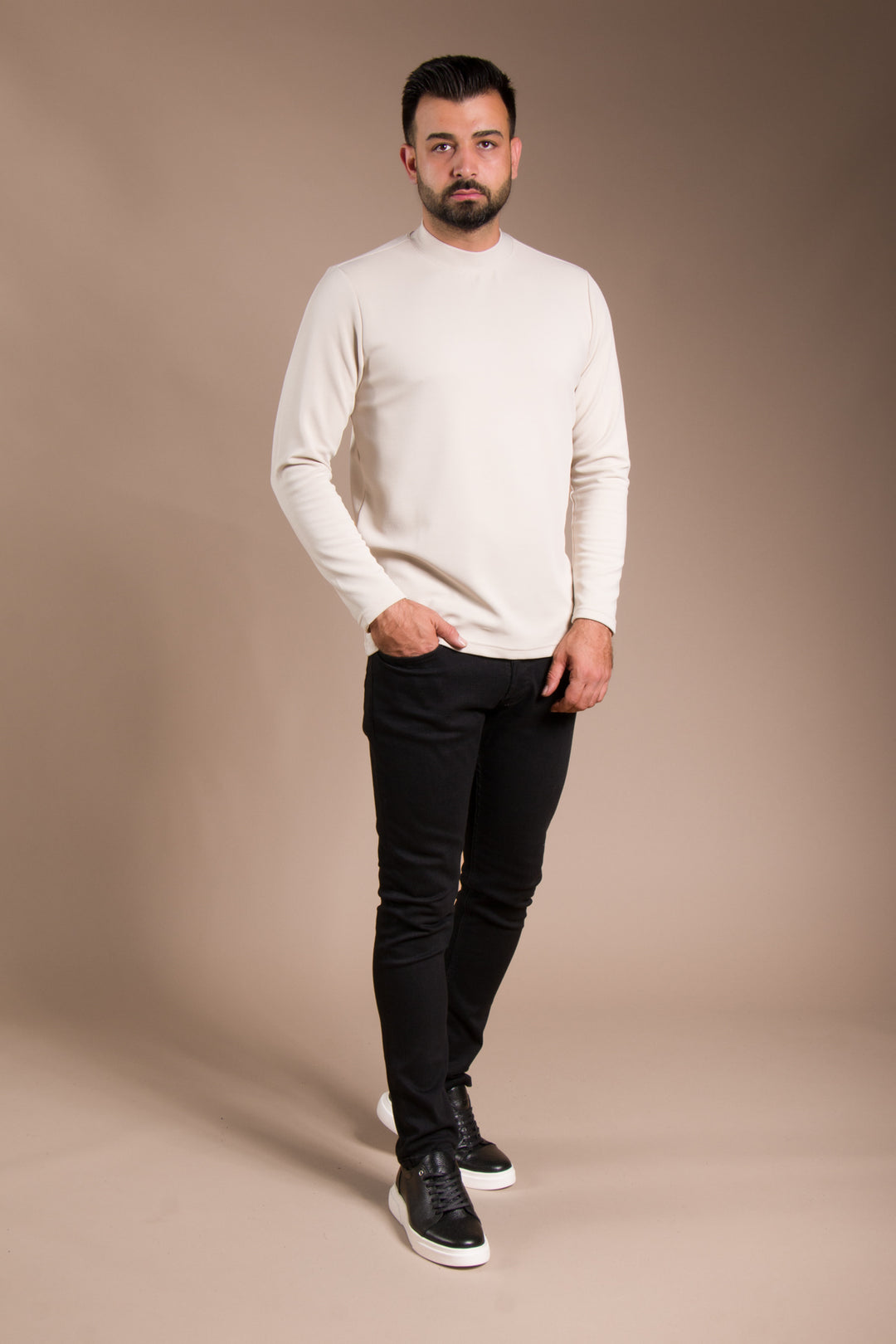 Bej Yarım Boğazlı Soft Sweatshirt