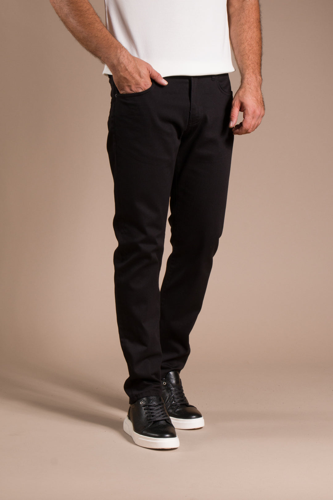 Siyah Slim Fit Jean