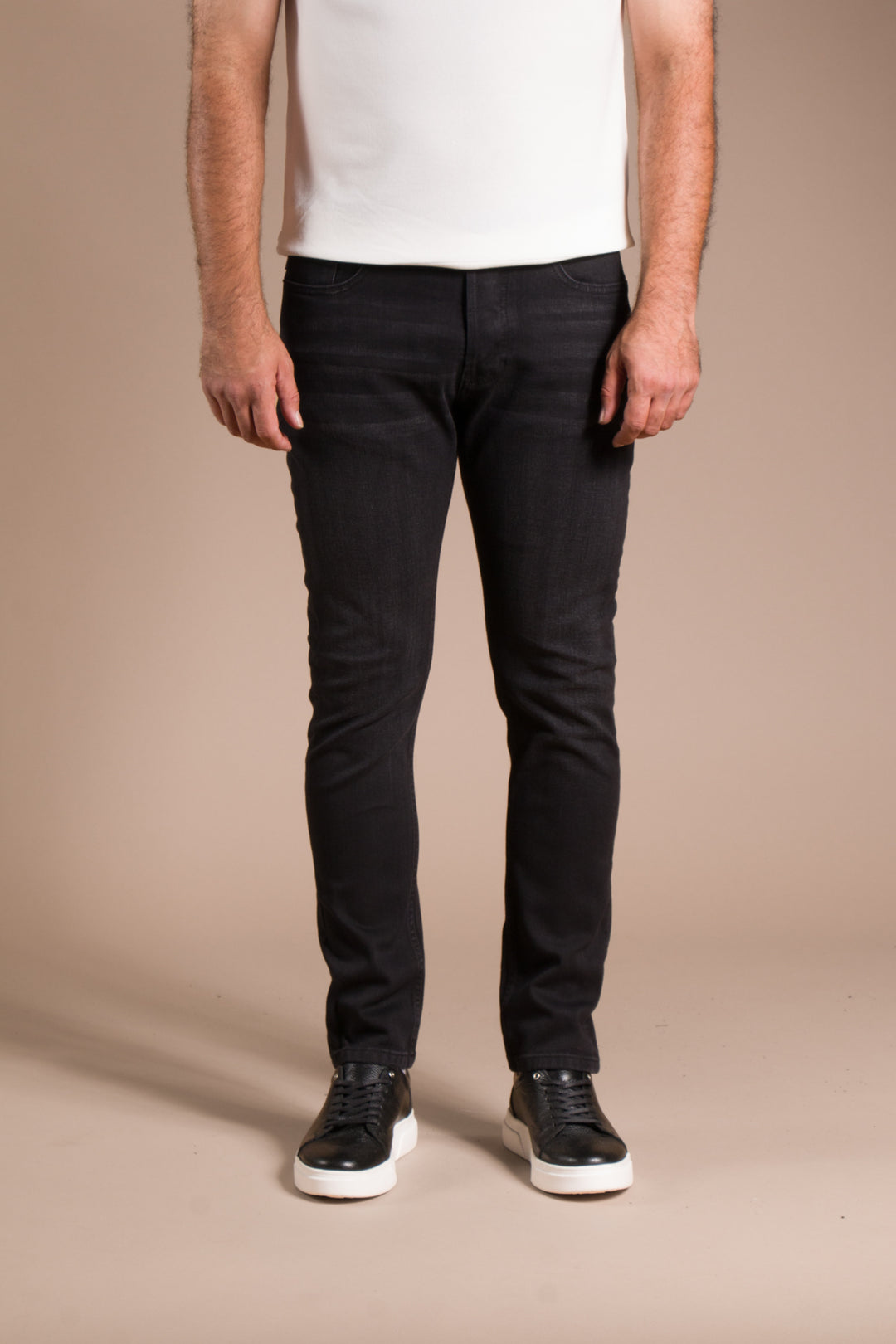 Siyah Slim Fit Jean