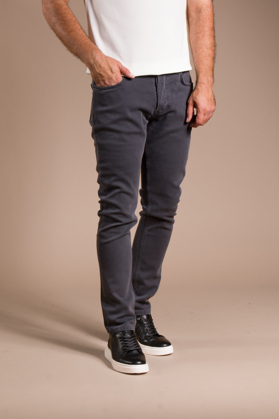 Koyu Gri Örme Slim Fit Jean