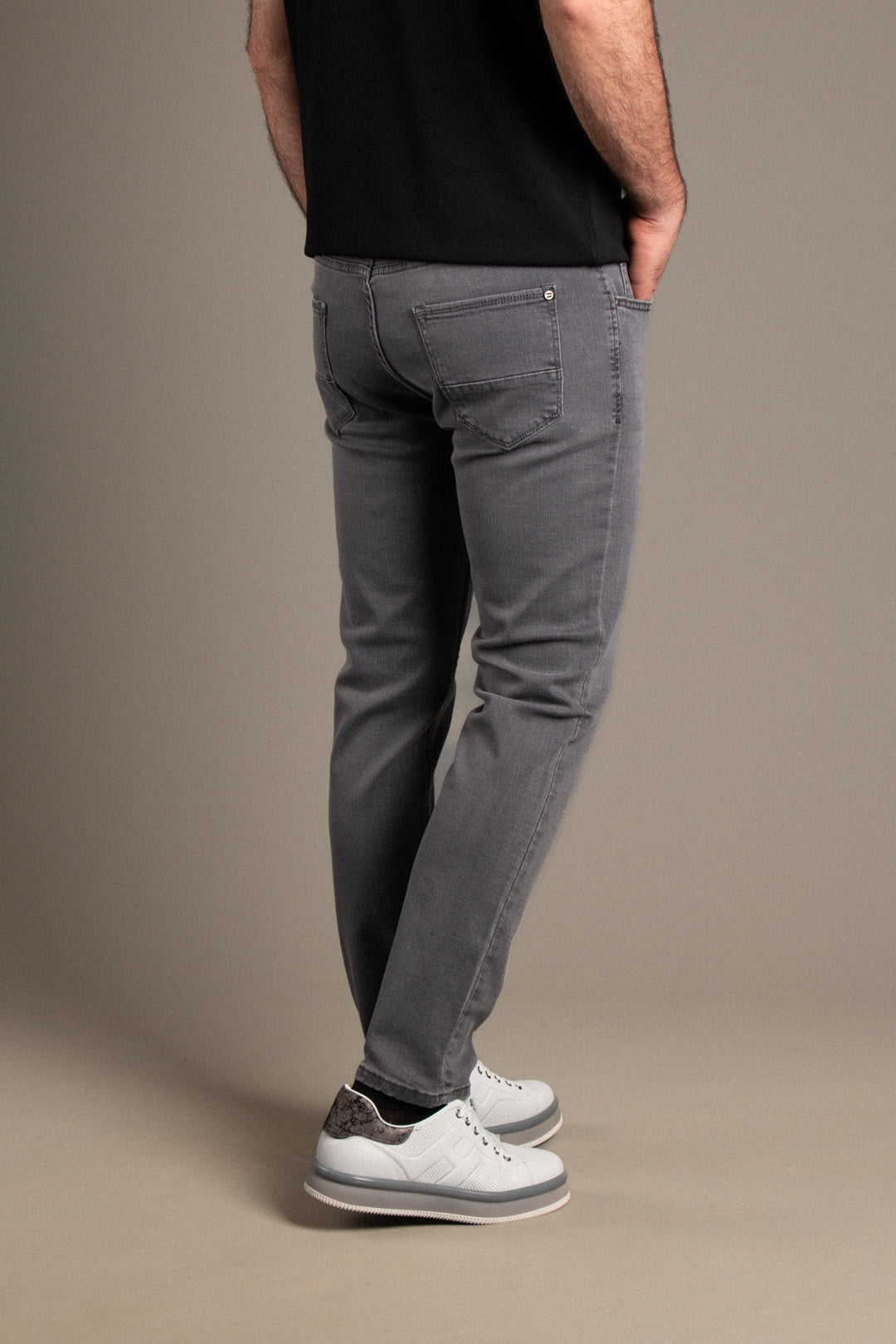 Slim Fit Jean