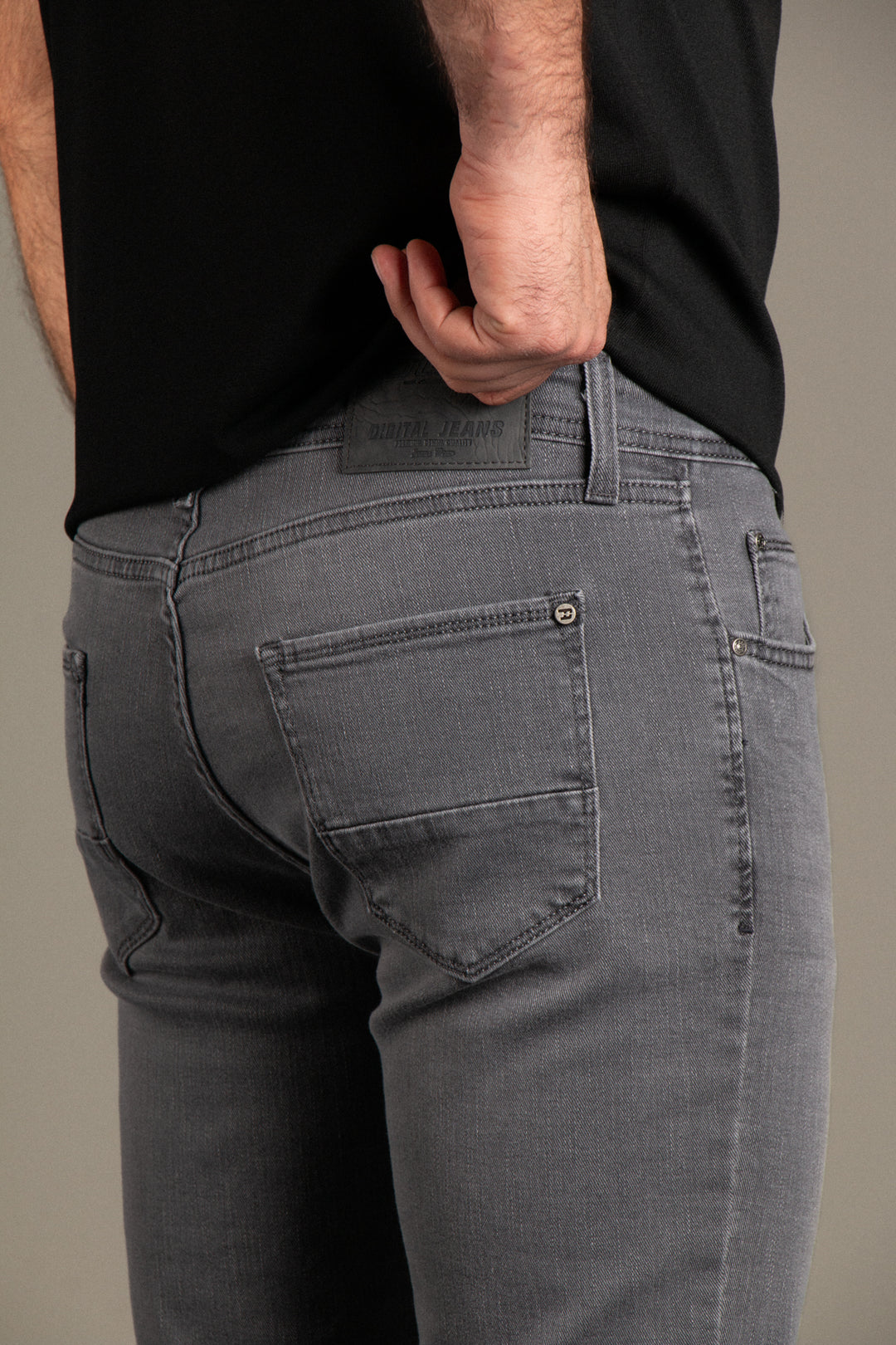 Slim Fit Jean