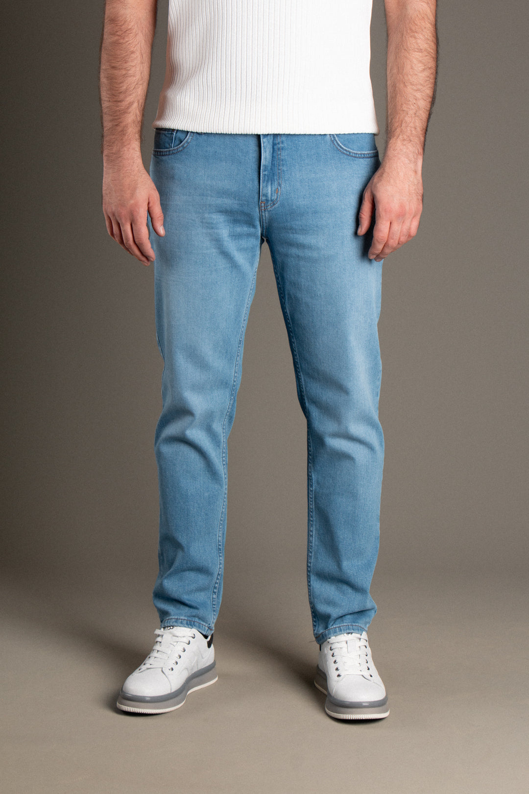 Slim Fit Jean