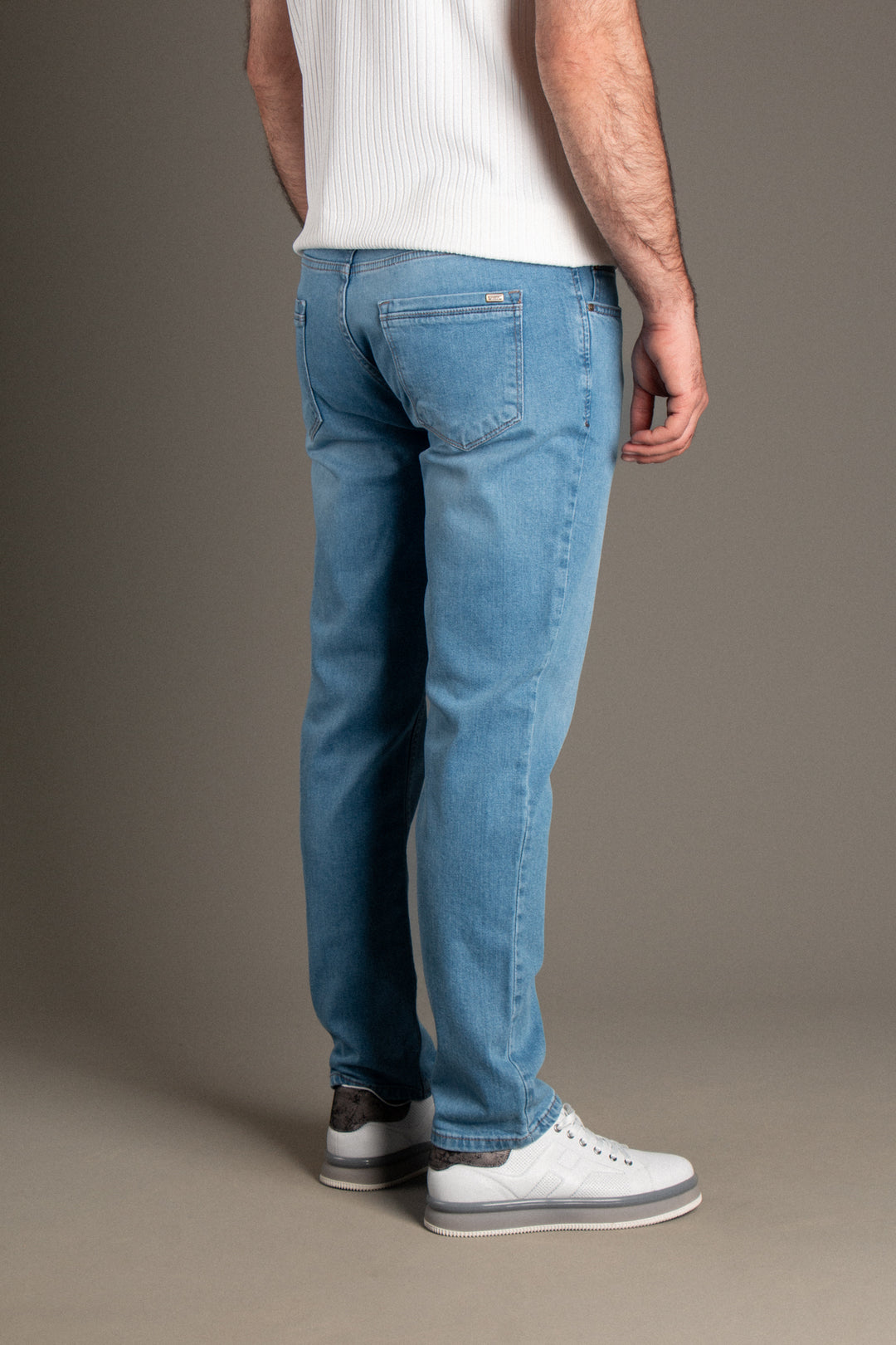 Slim Fit Jean