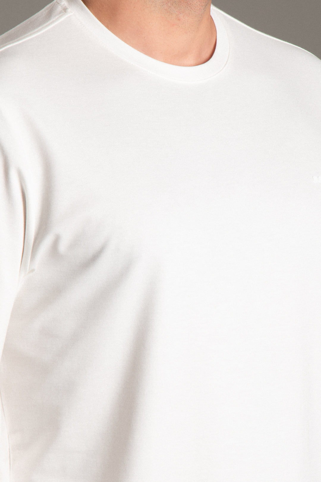 Soft Basic Slimfit Sweatshirt