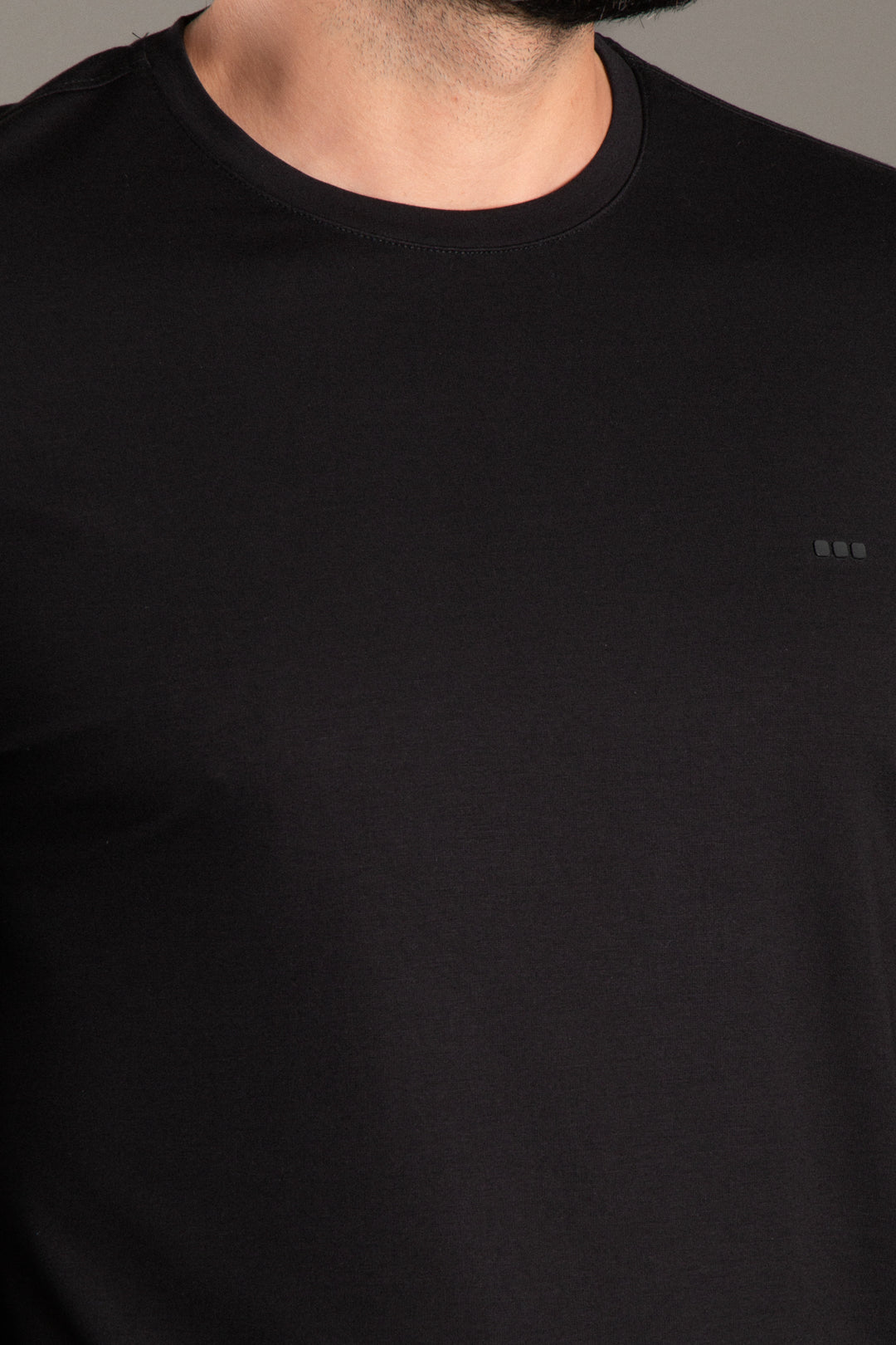 Soft Basic Slimfit Sweatshirt