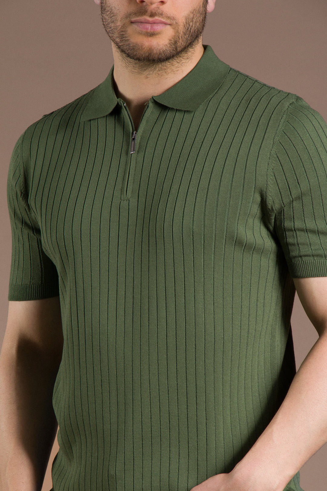 Dokulu Polo Yaka Triko T-Shirt