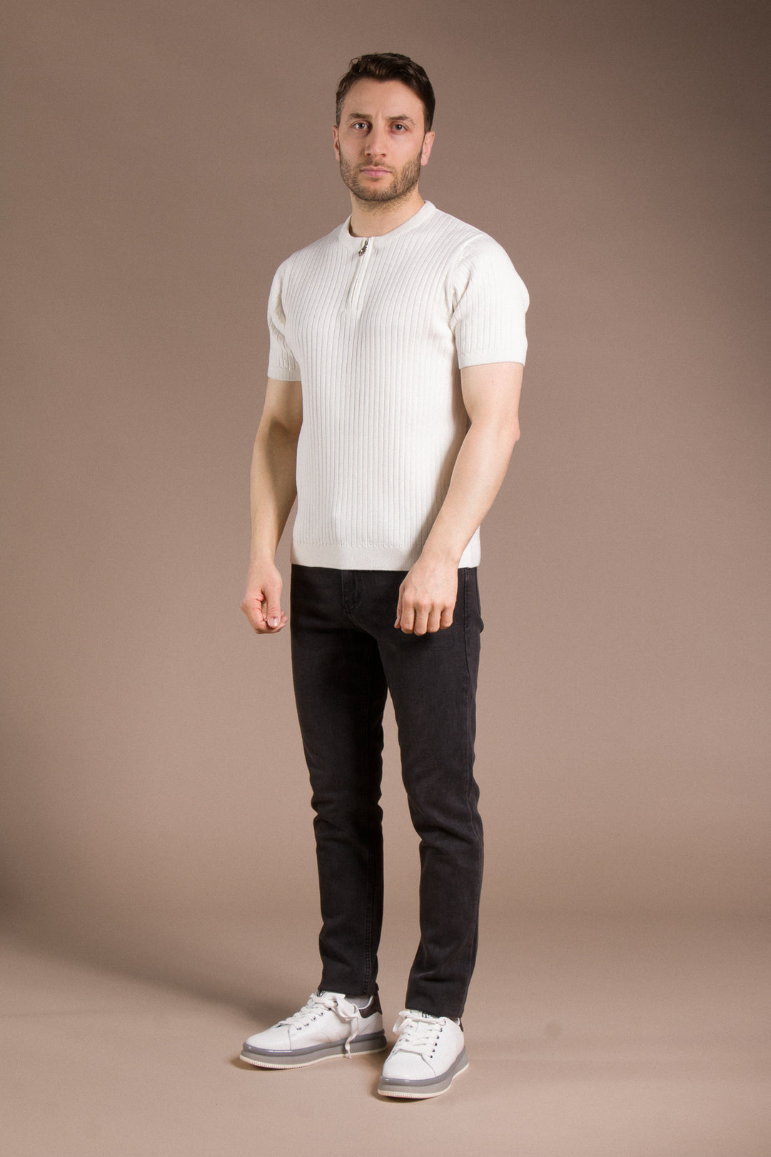 Polo Yaka Triko T-Shirt Fermuar Detaylı