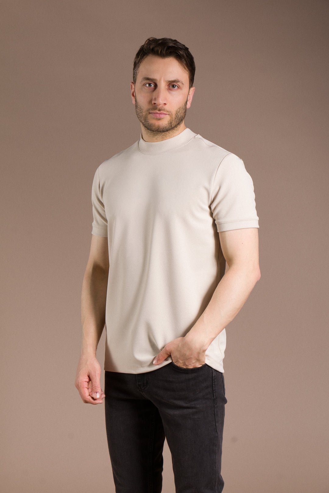 Boğazlı T-Shirt