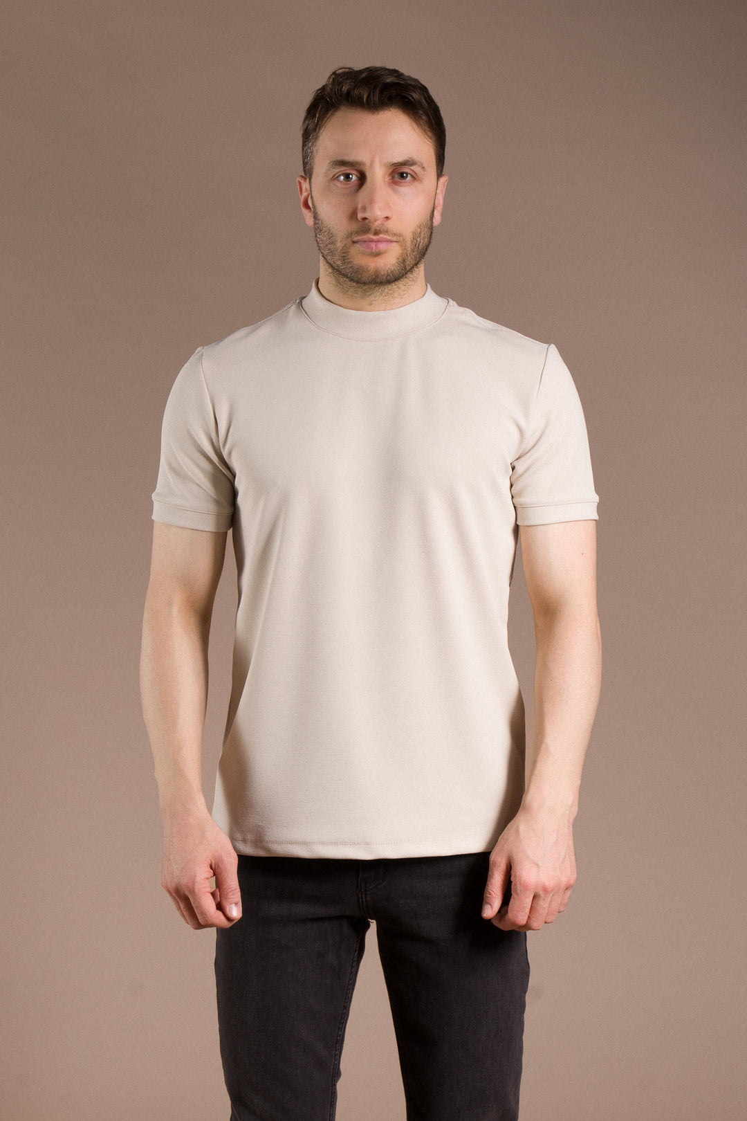 Boğazlı T-Shirt
