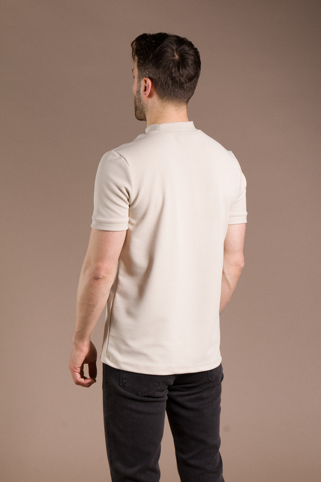 Boğazlı T-Shirt