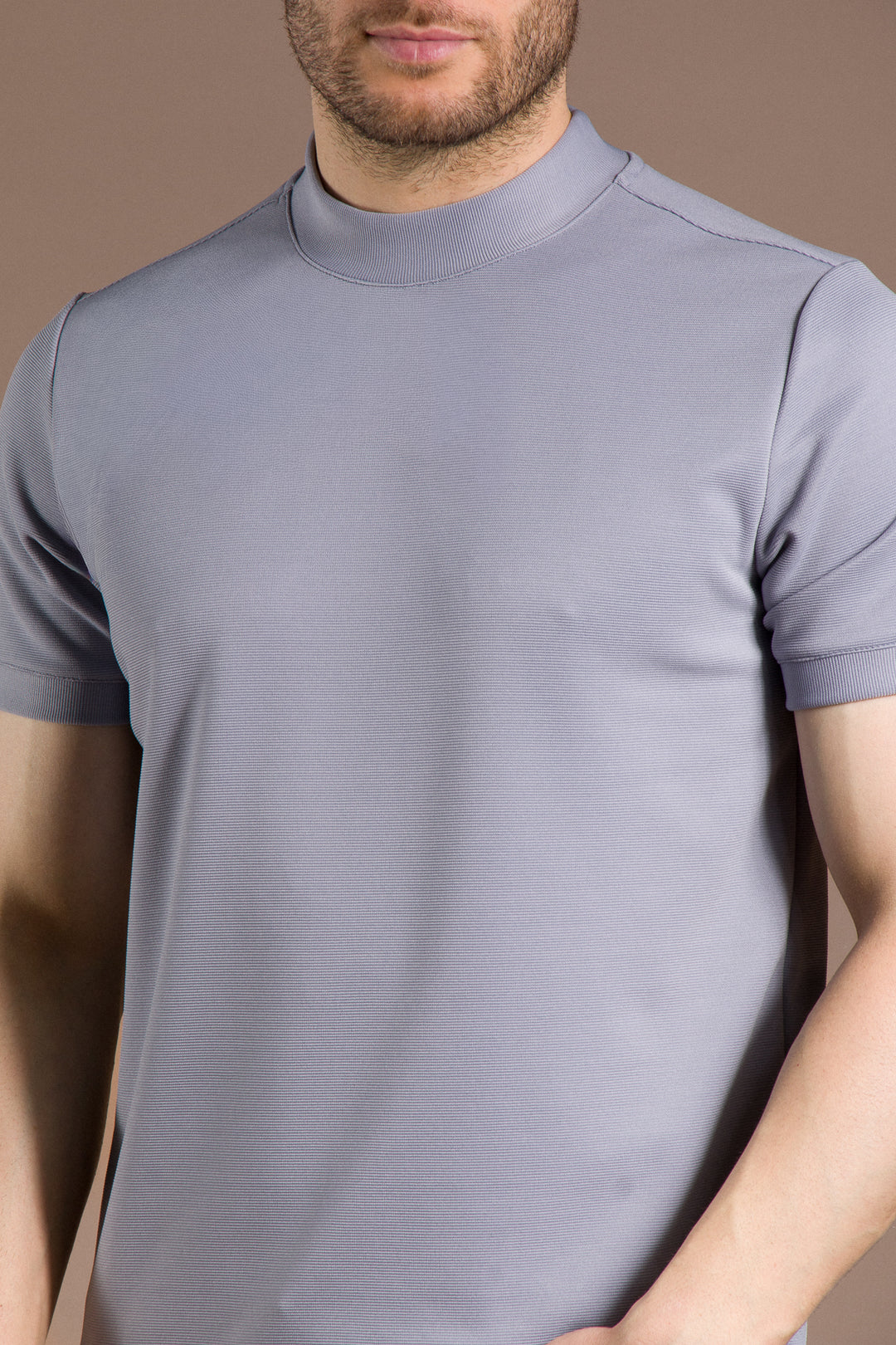 Boğazlı T-Shirt