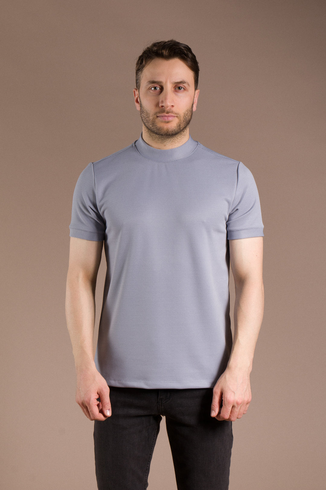 Boğazlı T-Shirt