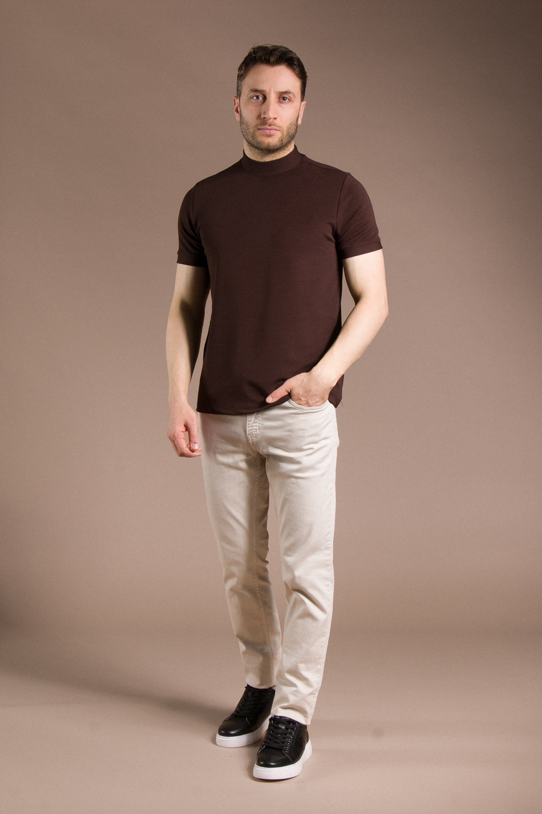 Boğazlı T-Shirt
