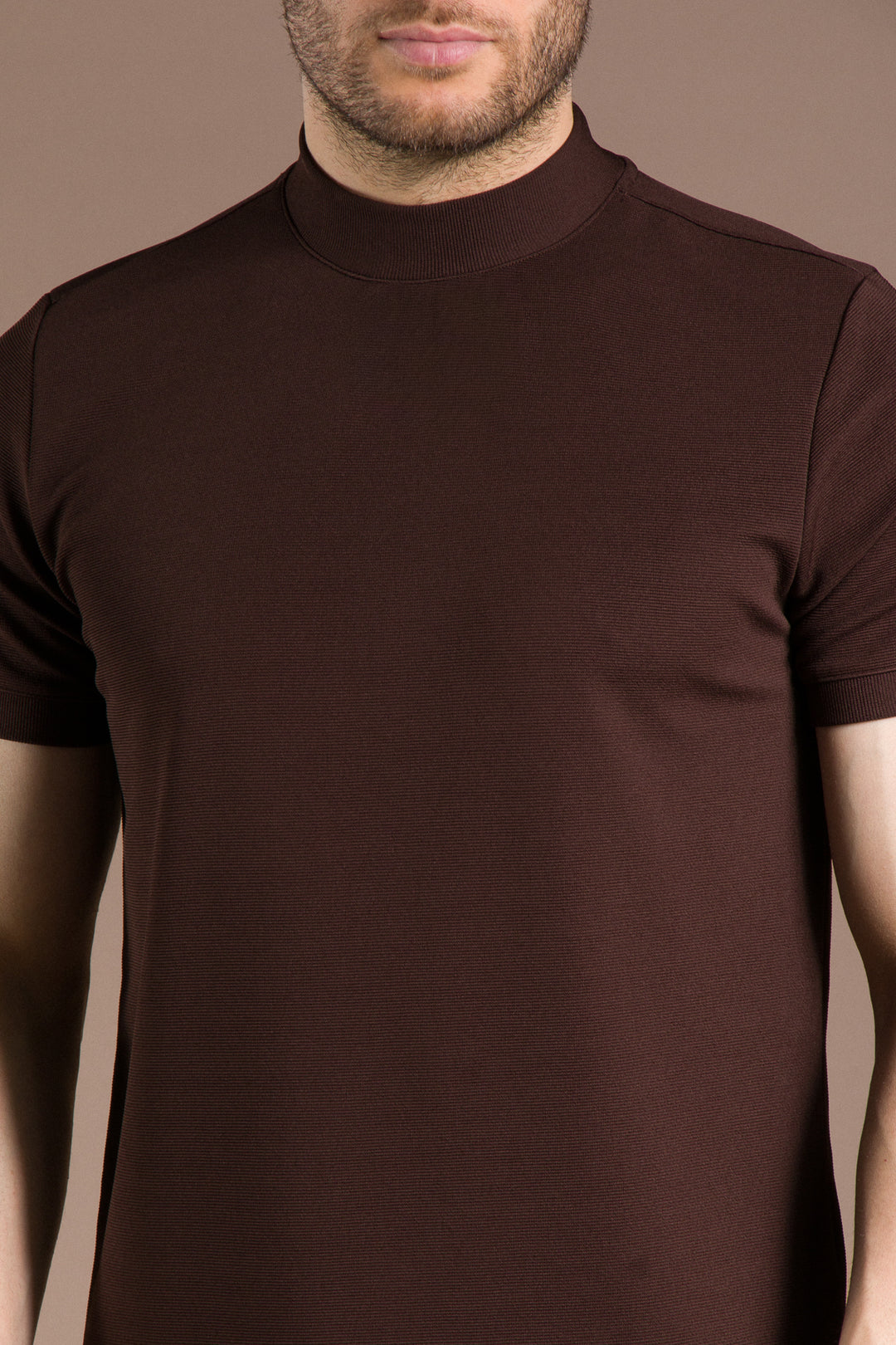 Boğazlı T-Shirt