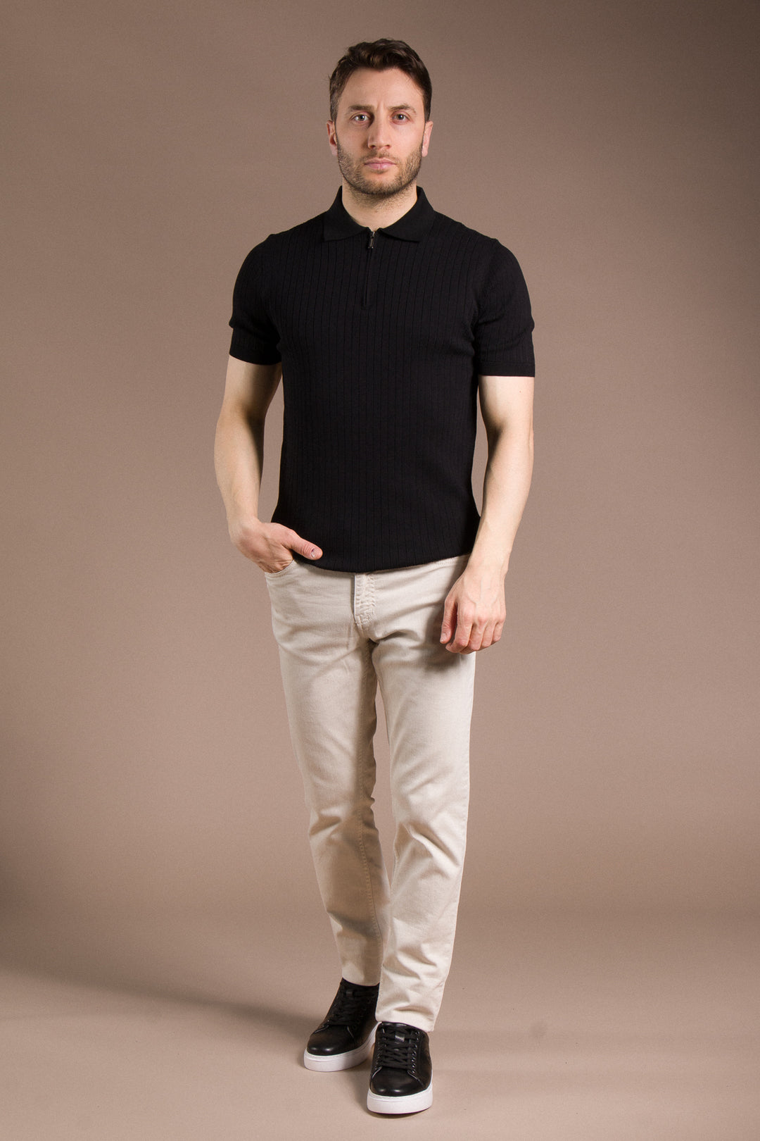 Dokulu Polo Yaka Triko T-Shirt