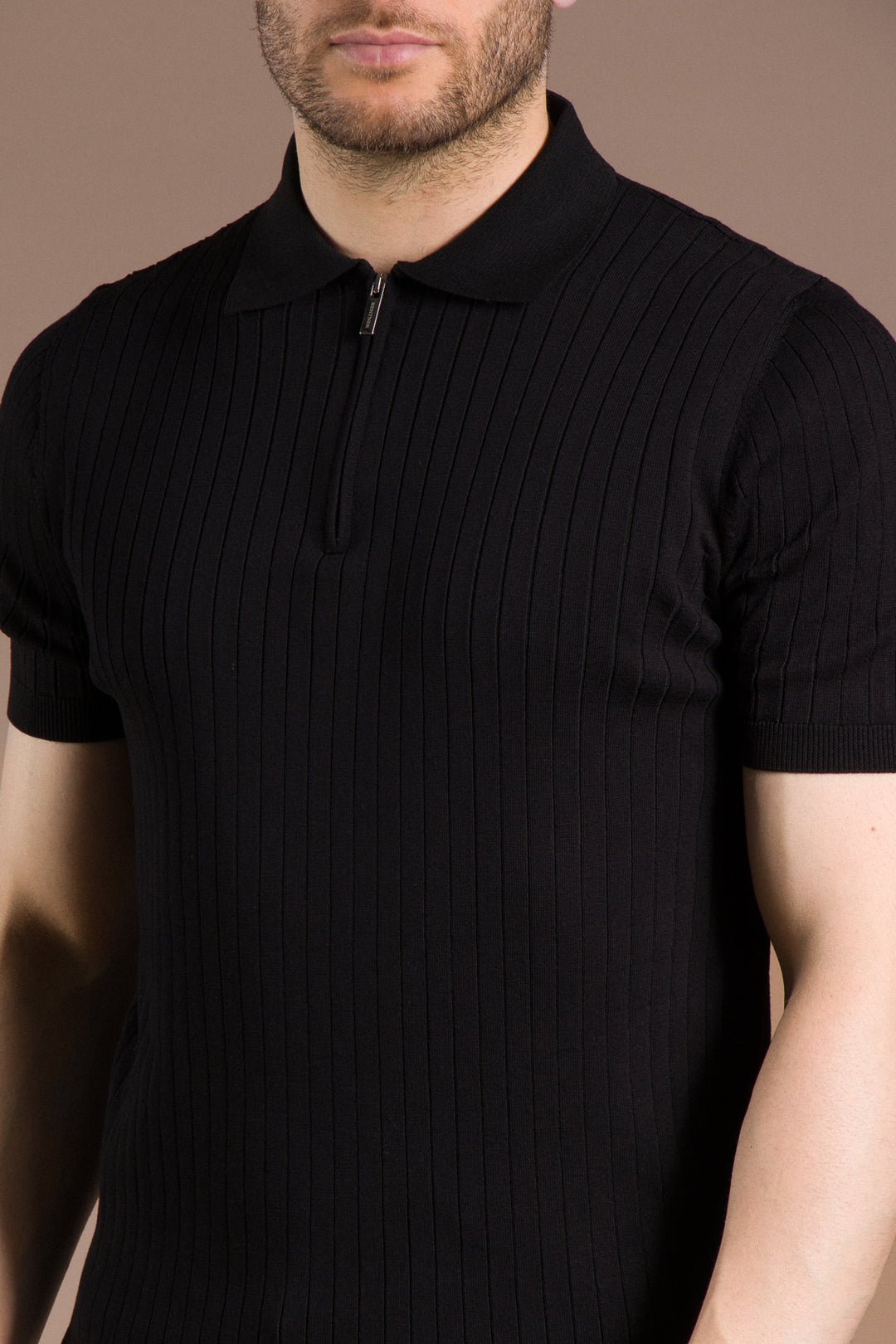 Dokulu Polo Yaka Triko T-Shirt