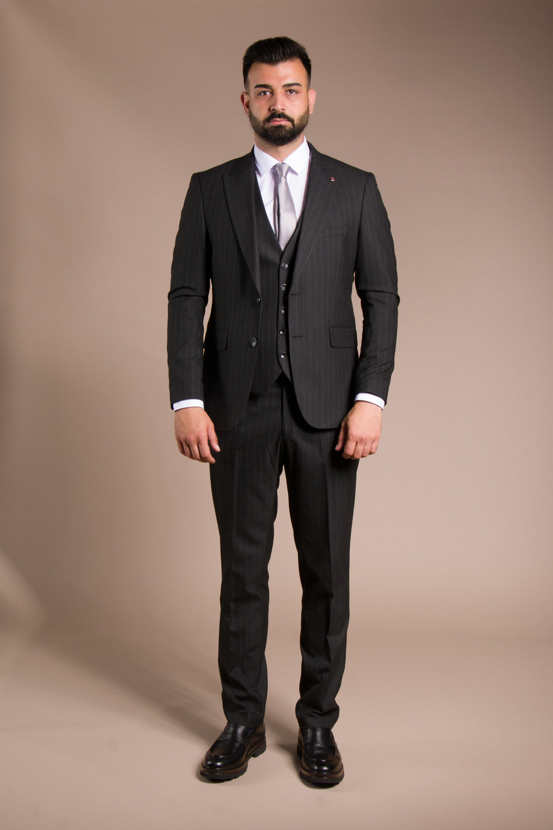 Çizgili Slim Fit Yelekli Takım Elbise