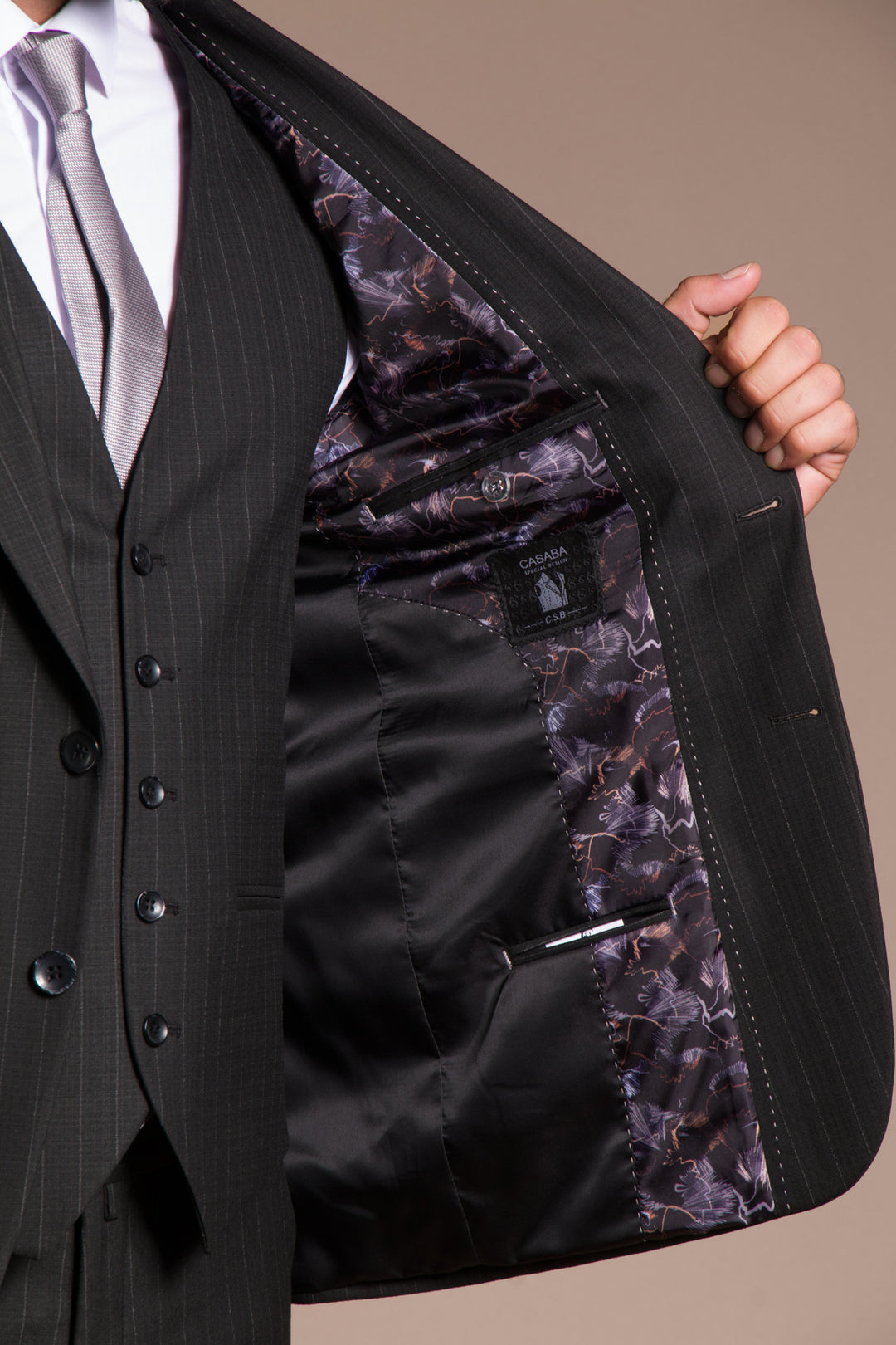 Çizgili Slim Fit Yelekli Takım Elbise