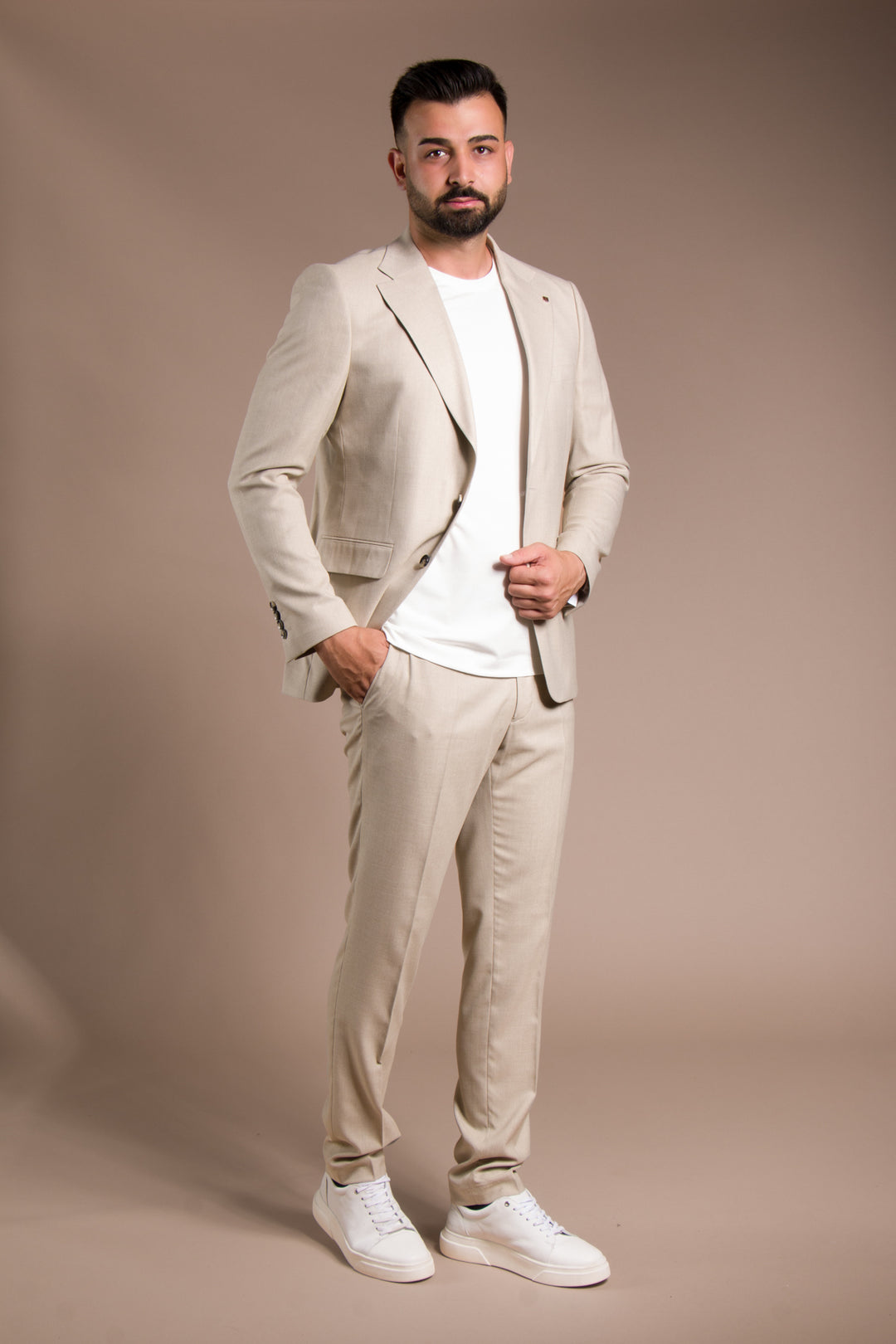 Dokulu Slim Fit Takım Elbise