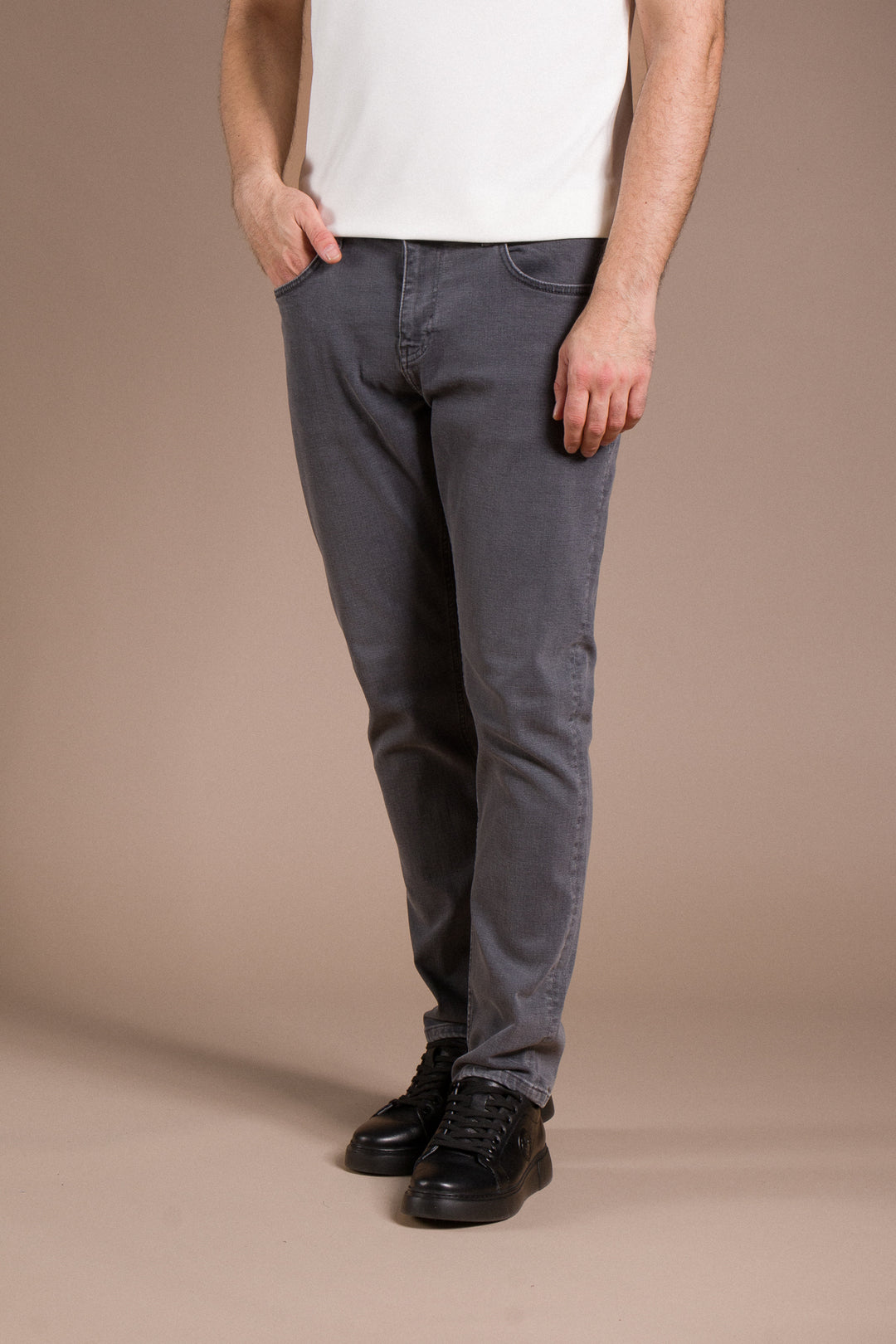 Slim Fit Jean
