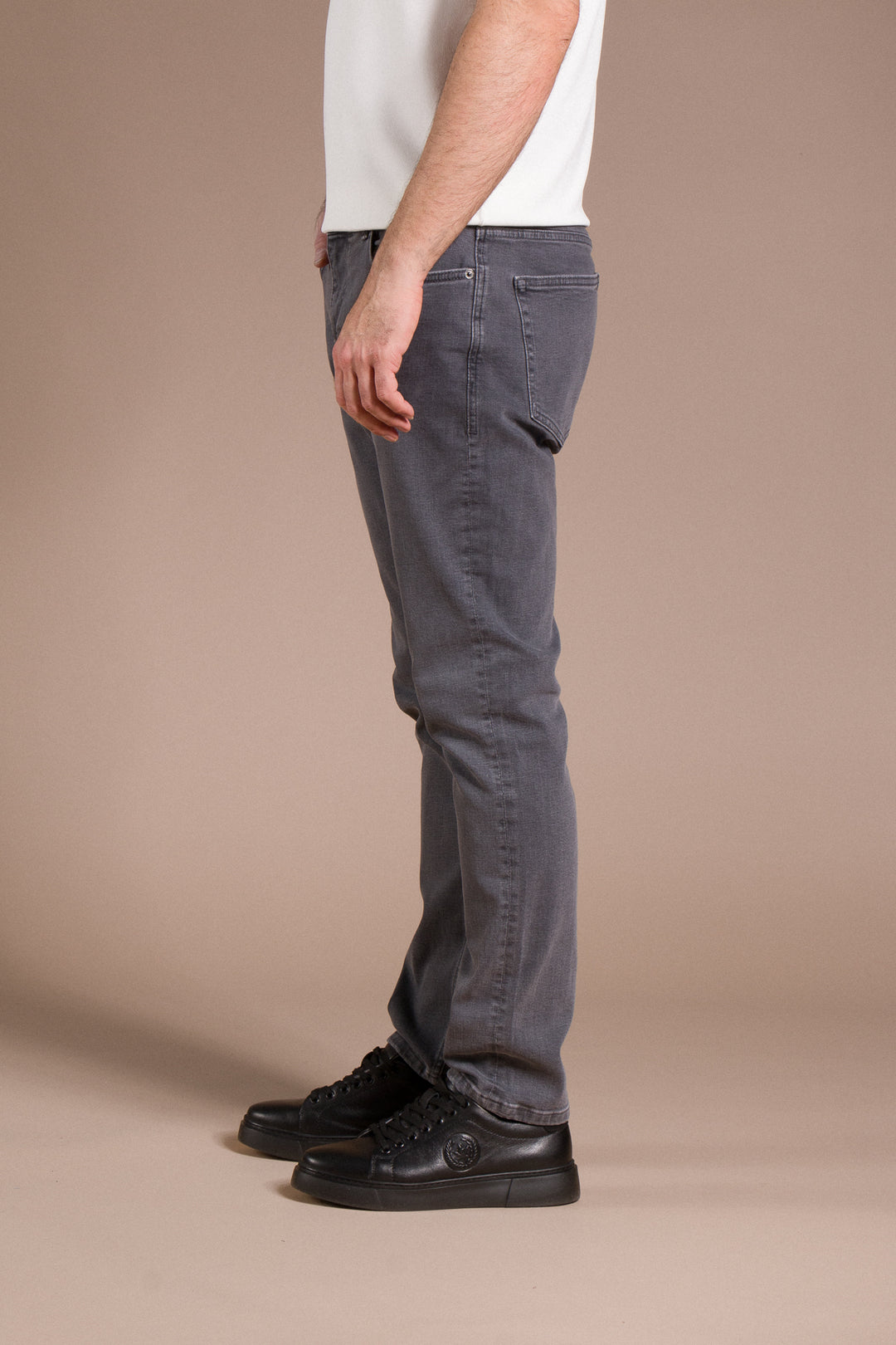 Slim Fit Jean