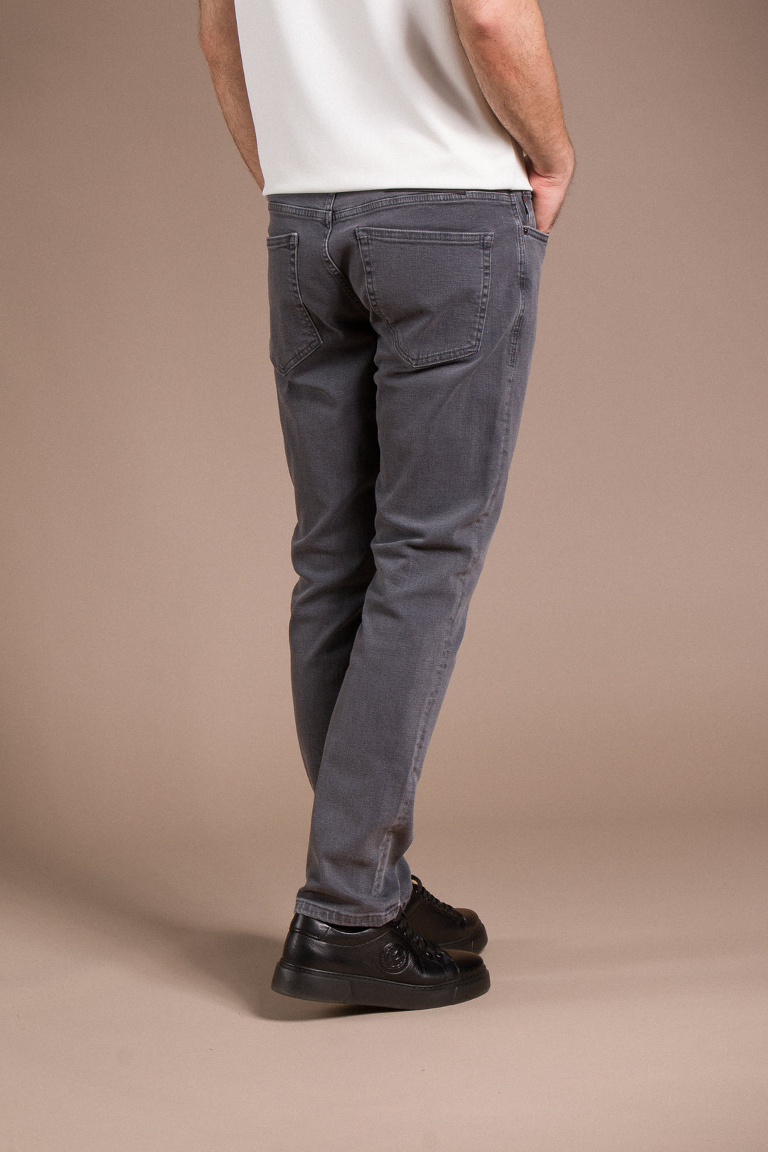 Slim Fit Jean