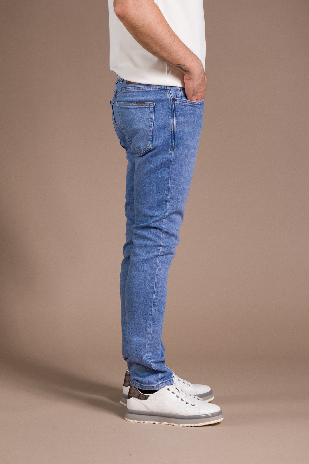 Slim Fit Jean