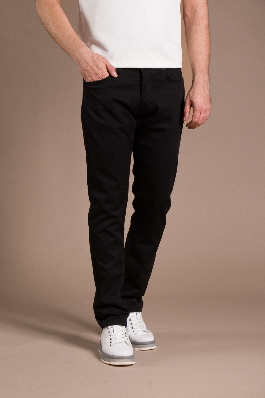 Slim Fit Jean