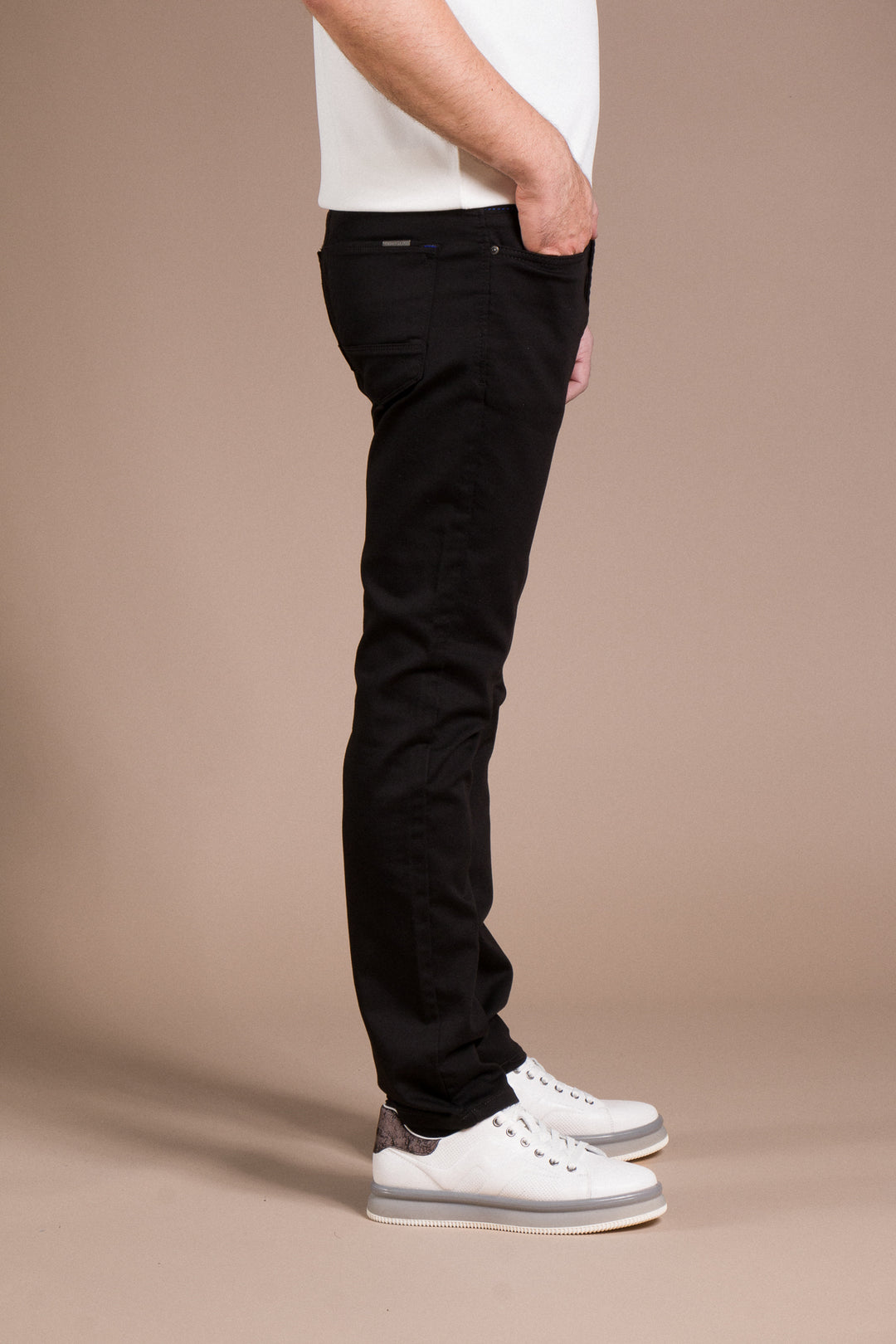 Slim Fit Jean