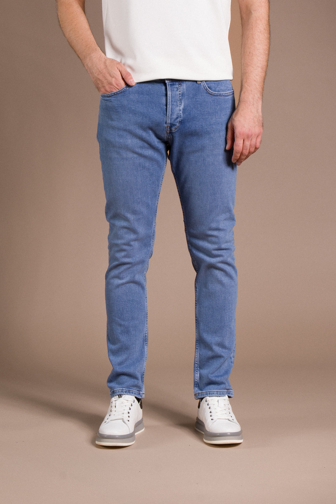 Slim Fit Jean