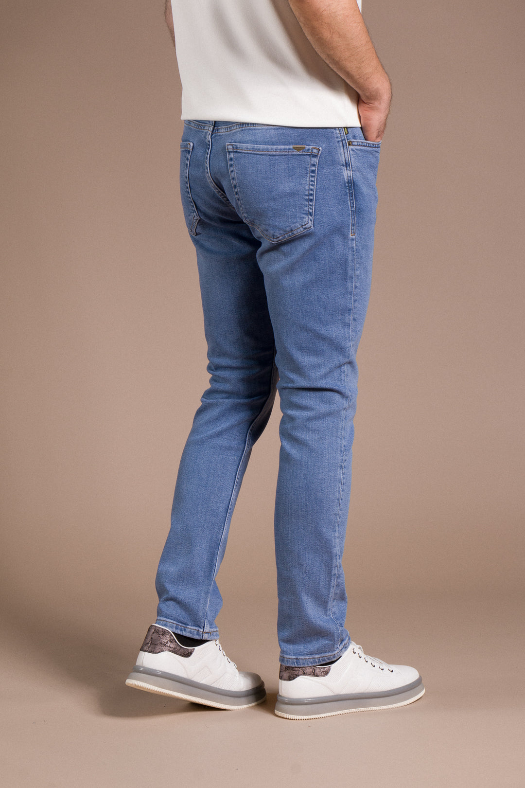 Slim Fit Jean