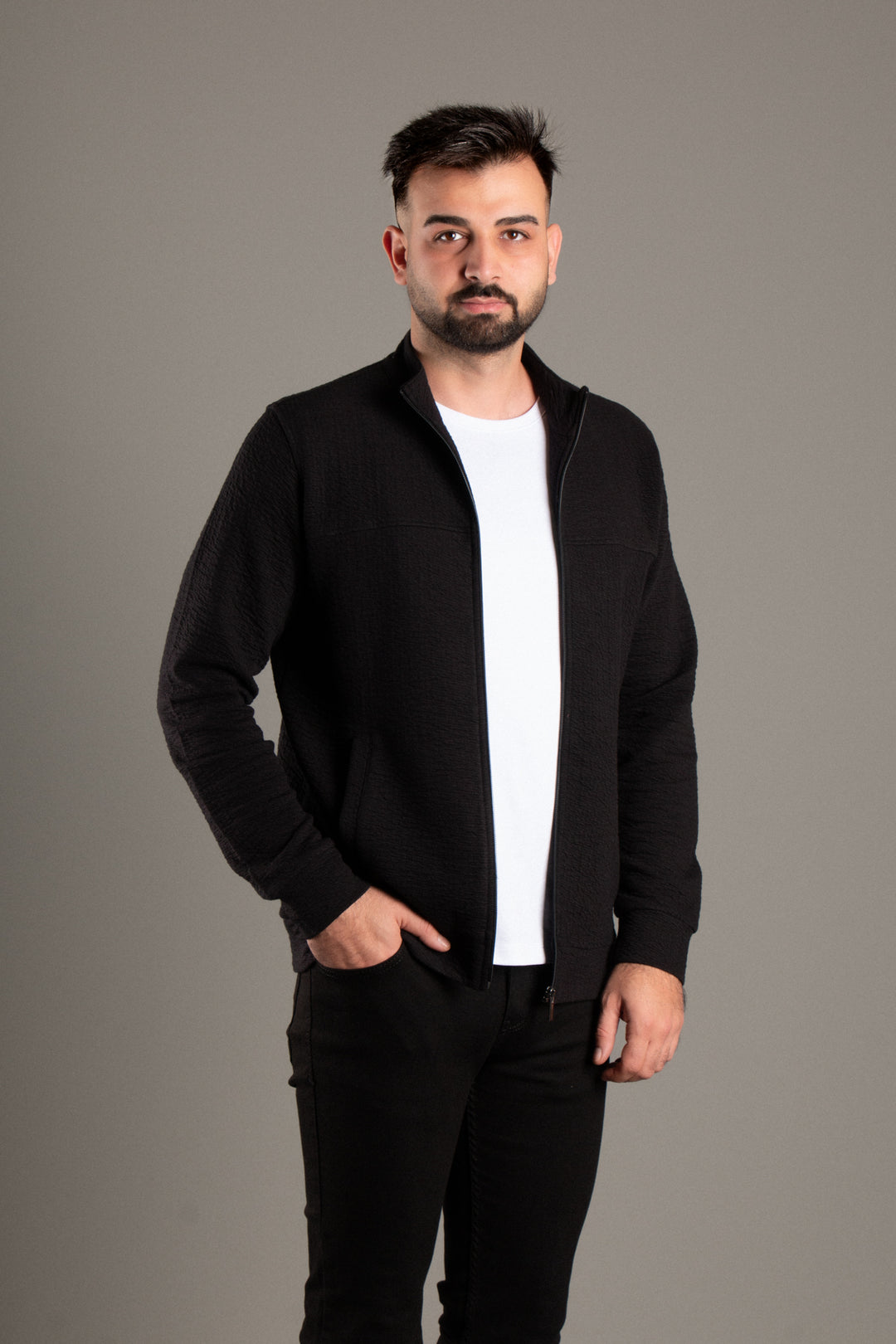 ERKEK SİYAH DOKULU HIRKA