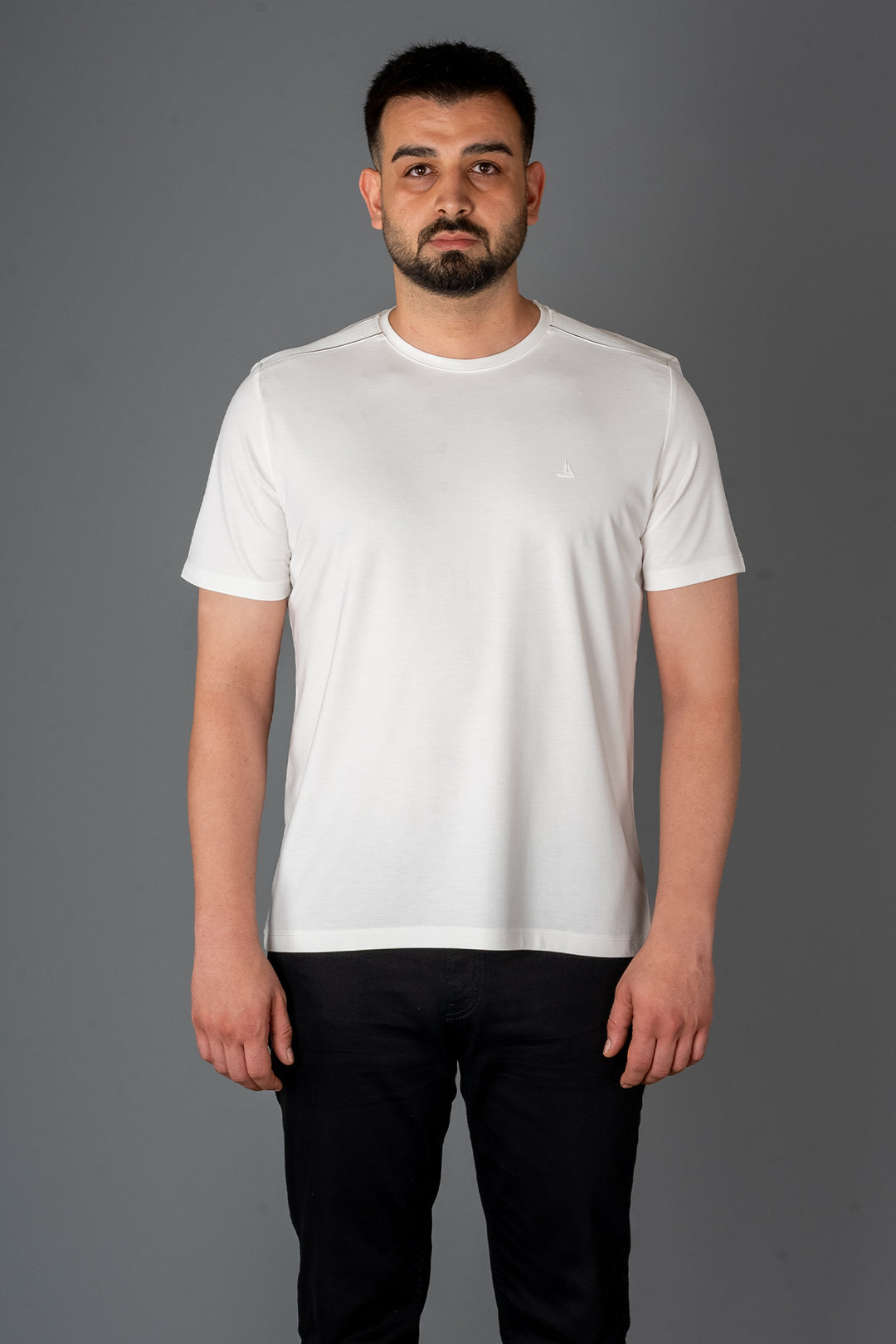 Omuz Detaylı Basic T-Shirt